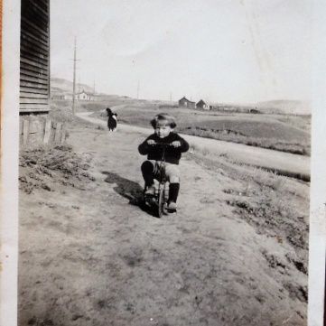 dad on bike.jpg